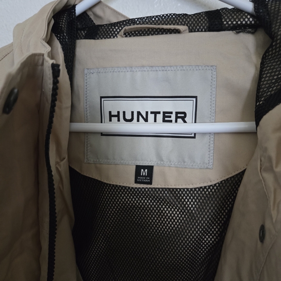 Hunter Beige and Black Mesh Jacket - Picture 2 of 14